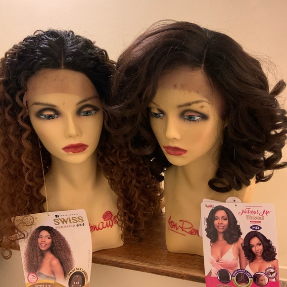 Two wigs!!!! Sensationnel KELLY T1B/30 Janet Collection SIERRA  DR1B/DRKCHOCOC - Picture 2 of 12